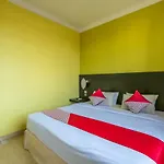 Capital O 1010 Isola Resort